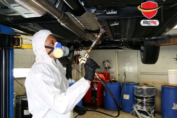 semprot anti karat untuk mobil