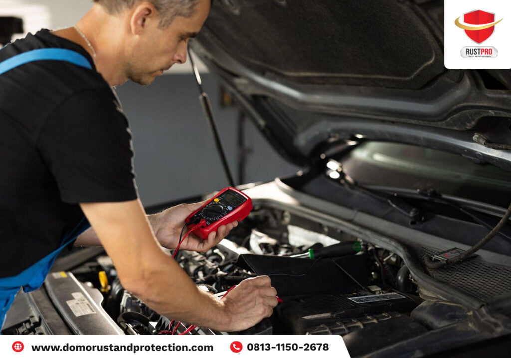 Simak! 8 Cara Cek Mesin Mobil Bekas Sebelum Membelinya