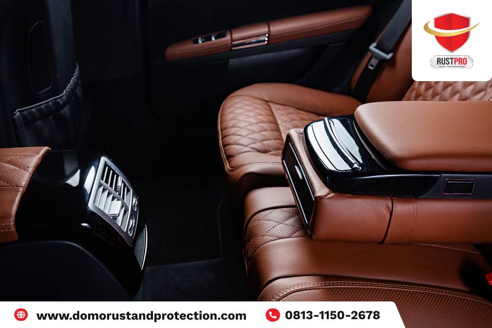 cara mengeringkan jok mobil basah