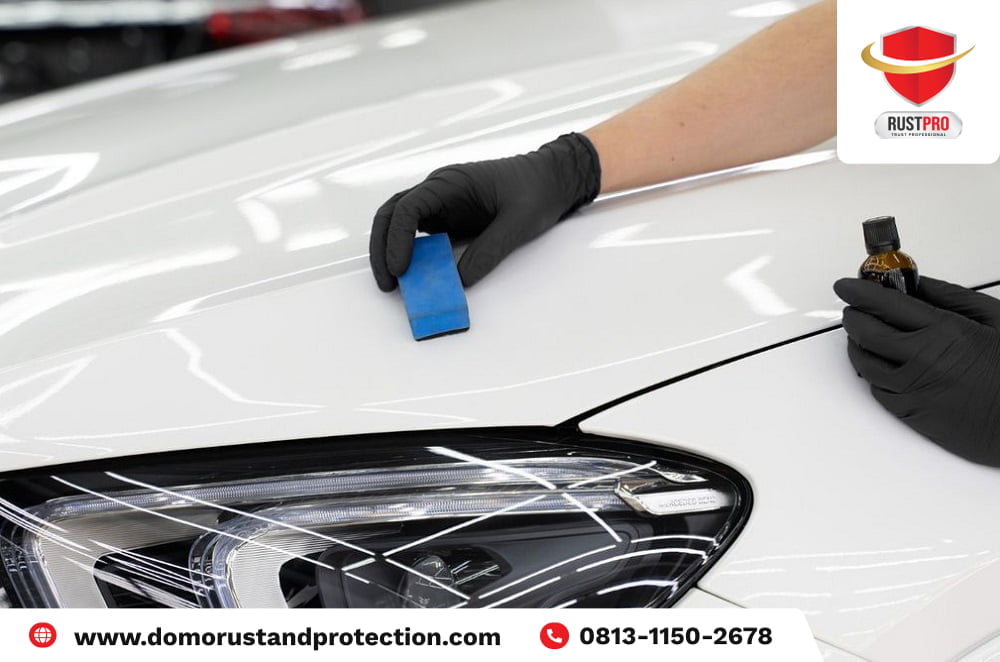 9 Cara Mengkilapkan Body Mobil yang Efektif