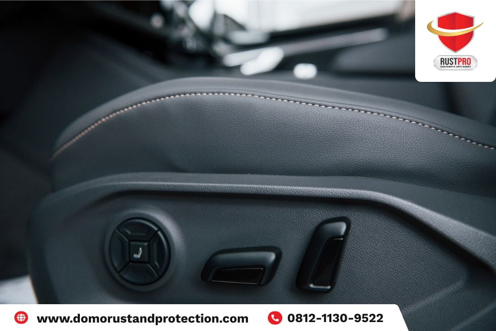cara menghilangkan tinta di jok mobil