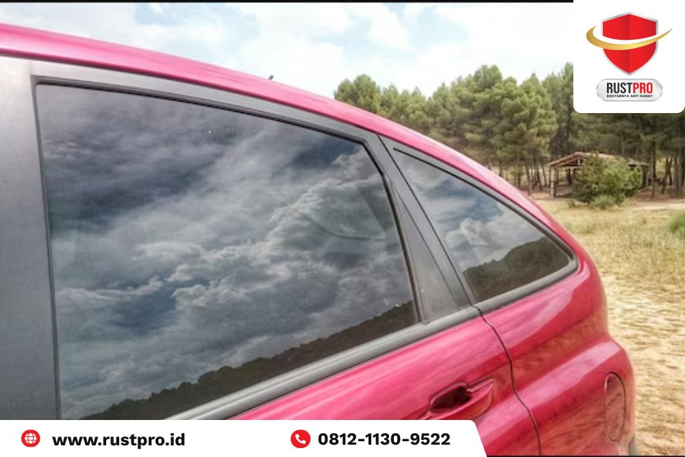 perbedaan kaca film mobil dan rumah