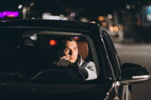 tips mengemudi mobil malam hari