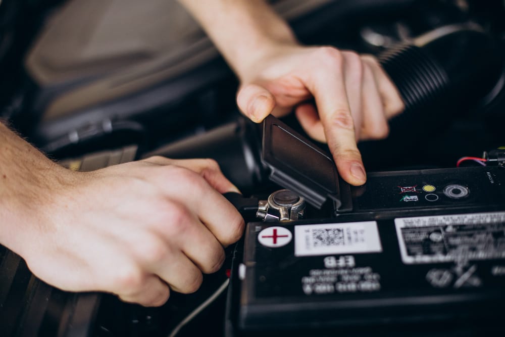 cara jumper aki mobil dengan mobil lain